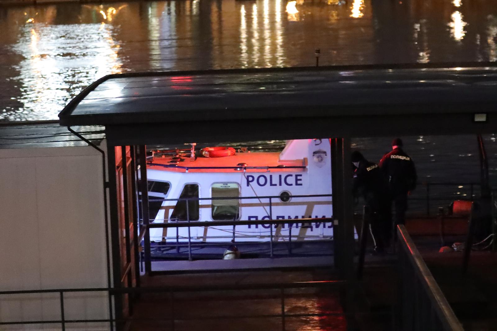 Beograd: Policija dugo u no? pretrauje Savu u potrazi za nestalim Periem
