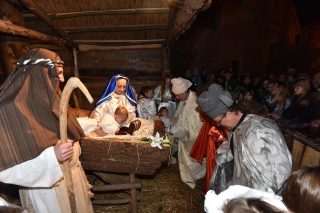 Sveti Lovre?: Za blagdan Sveta tri kralja uprizorene ive jaslice