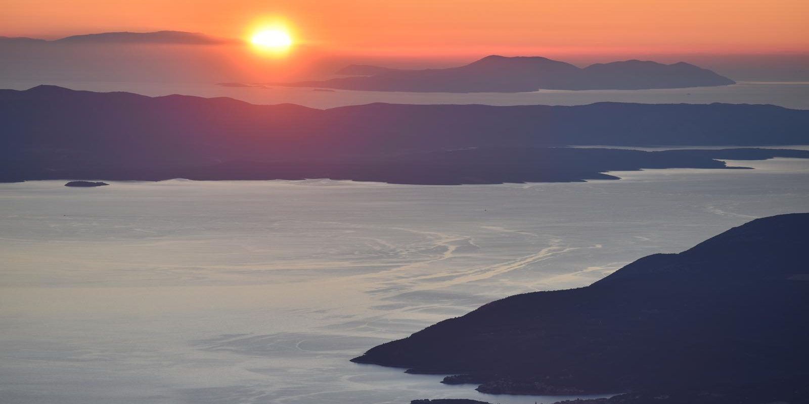 Pogled s Biokova  na Italiju, Brač, Hvar i Vis