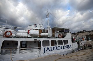 Hrvatska brodska kompanija Jadrolinija danas slavi 75. rođendan