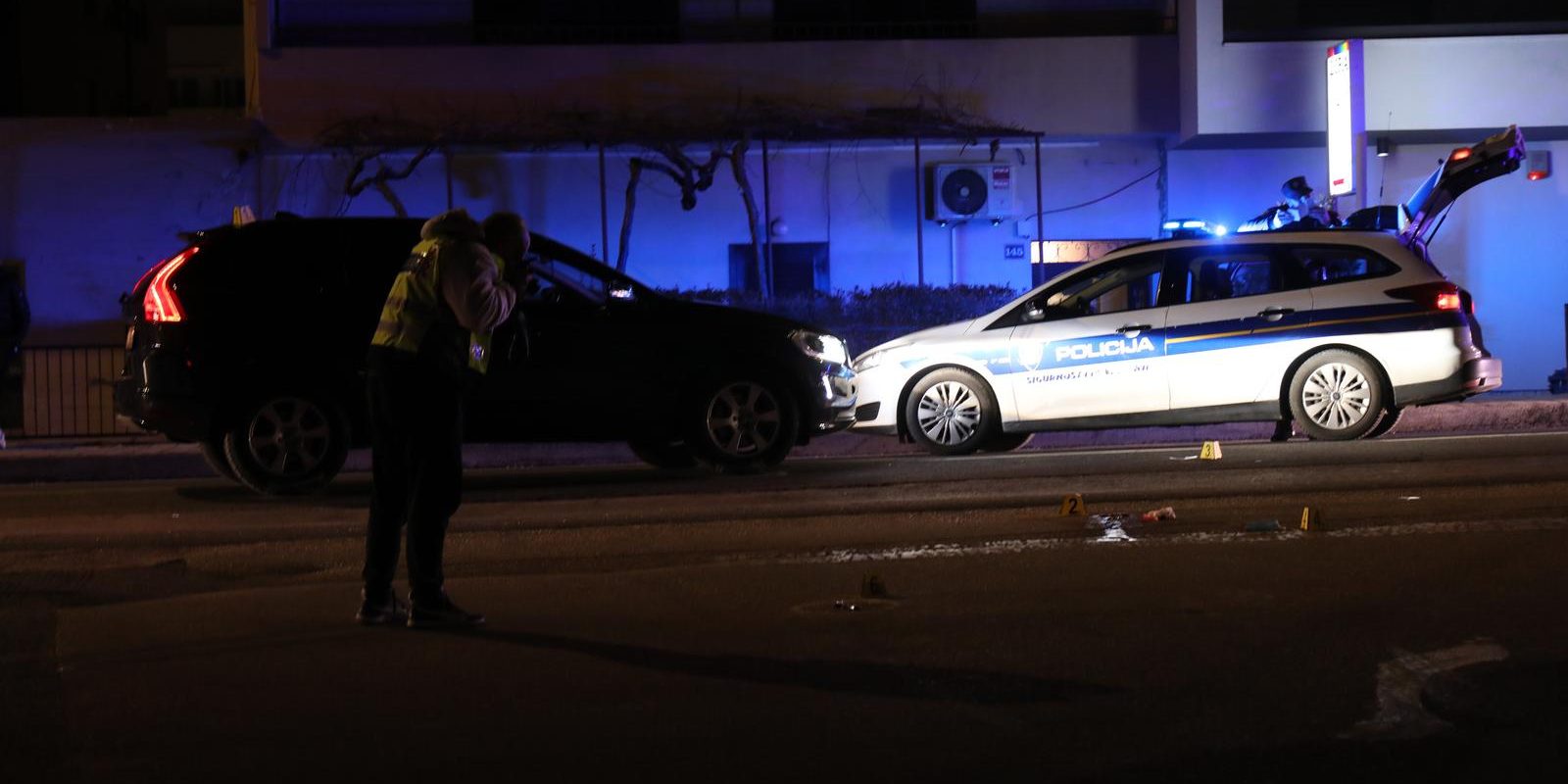 Dugi rat: Automobilom oborio pješaka koji je prevezen u bolnicu – policijski očevid u tijeku