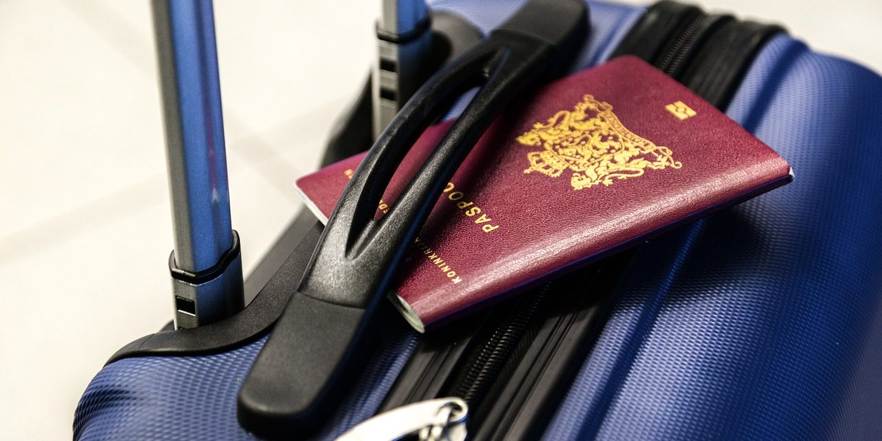 passport-2733068_1280