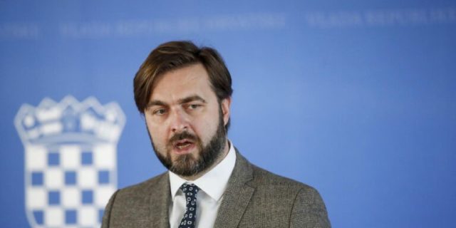 Ministar gospodarstva i održivog razvoja Tomislav Ćorić obratio se medijima