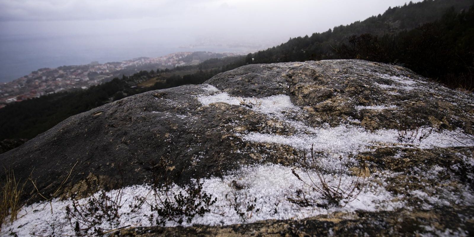 Nevrijeme s kišom pogodilo je Split i okolicu