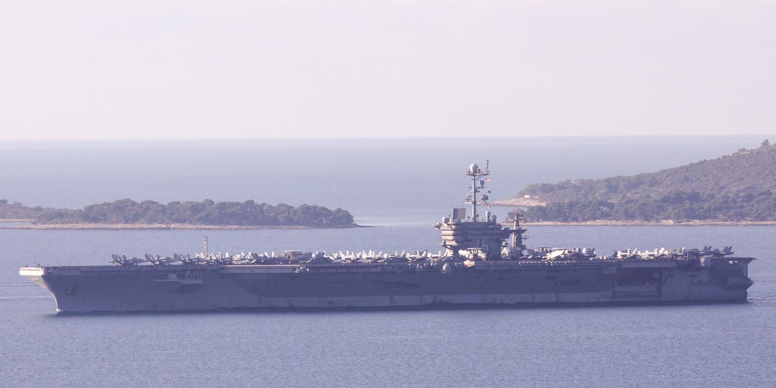 Američki nosač aviona Harry S. Truman stigao pred Split