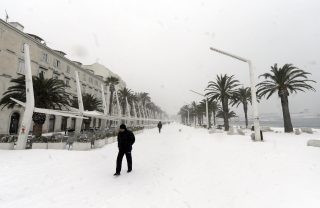 Prije deset godina Split je bio prekriven snijegom kao na skijalitu