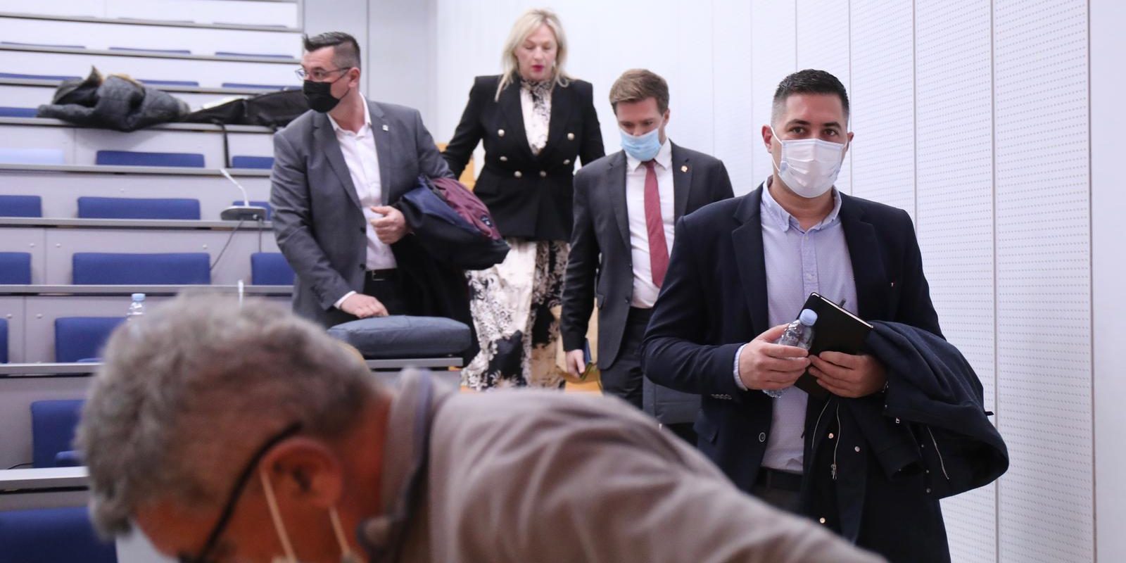 Split: Nastavljena sjednica Gradskog vijeća, HDZ i HGS napustili sjednicu