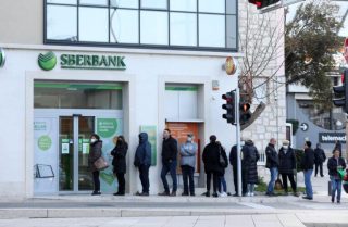 HNB proglasio dvodnevni moratoriji na Sberbanku, klijenti dnevno mogu raspolagati s 7280 kuna