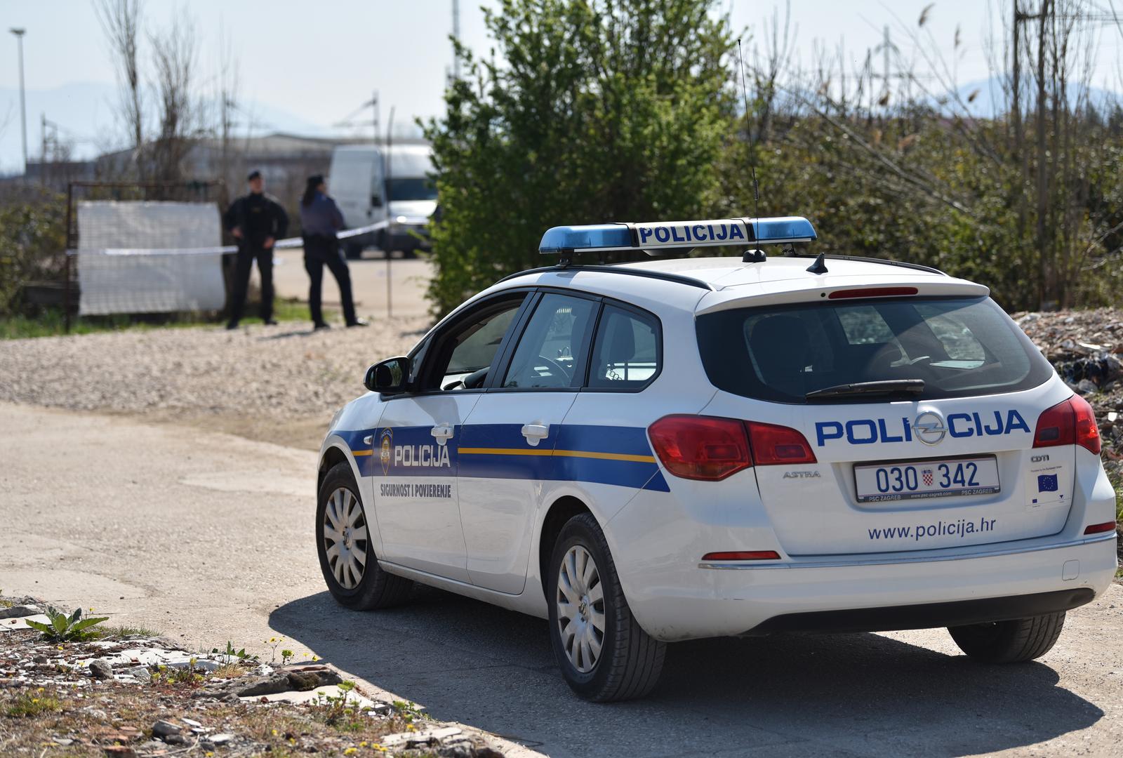 Ploče: Očevid nedaleko deponija gdje je pronađeno tijelo ubijenog muškarca