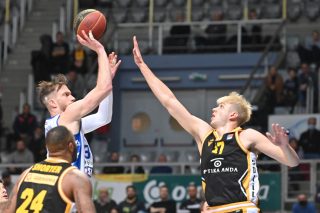 U 13. kolu ABA lige Zadar pobjedio Split 61:59