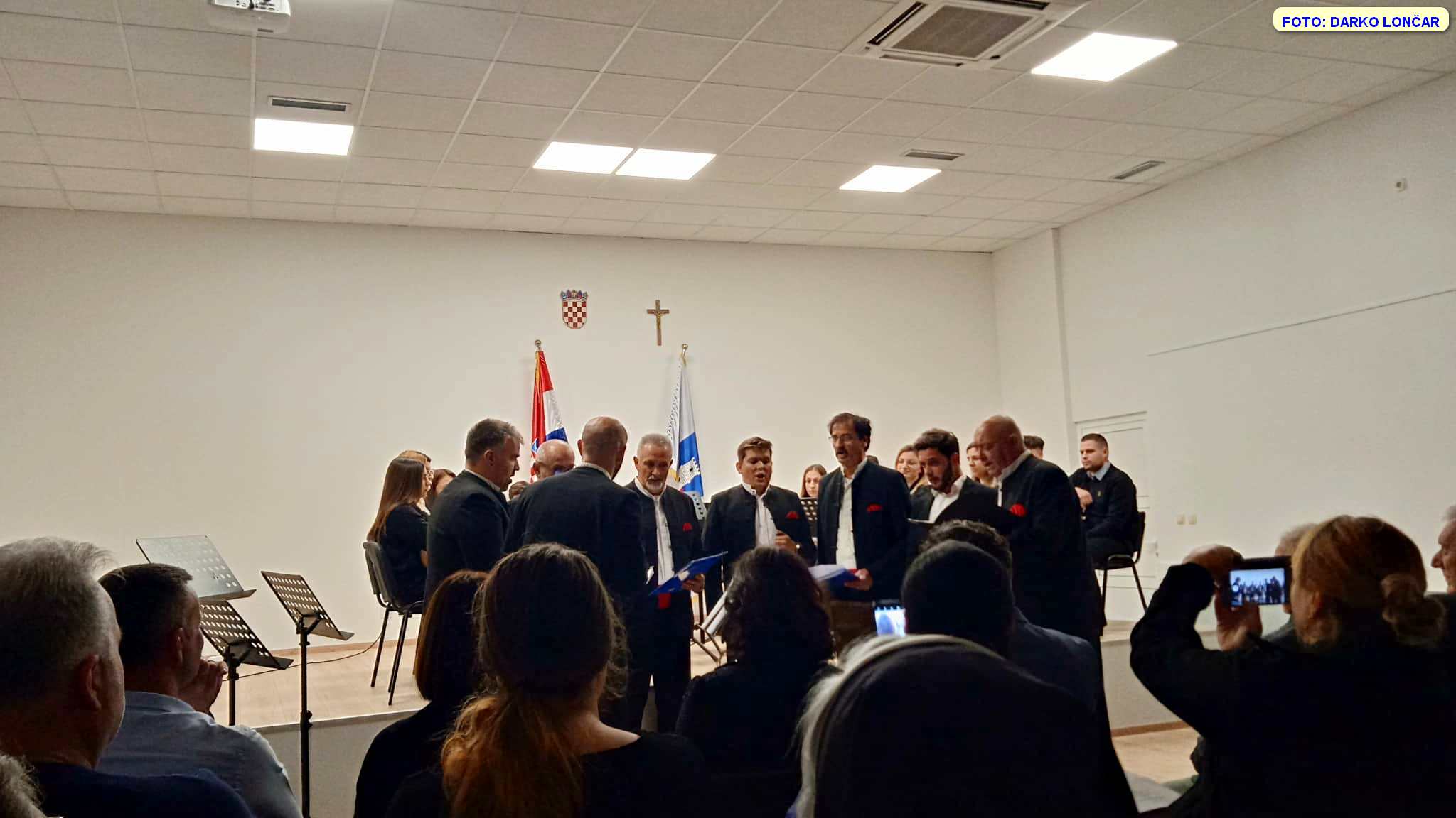 Klapa sv Mihovil Proložac – 021 portal