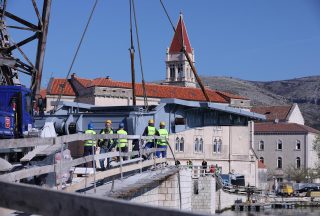 Trogir: Počela montaža Čiovskog mosta