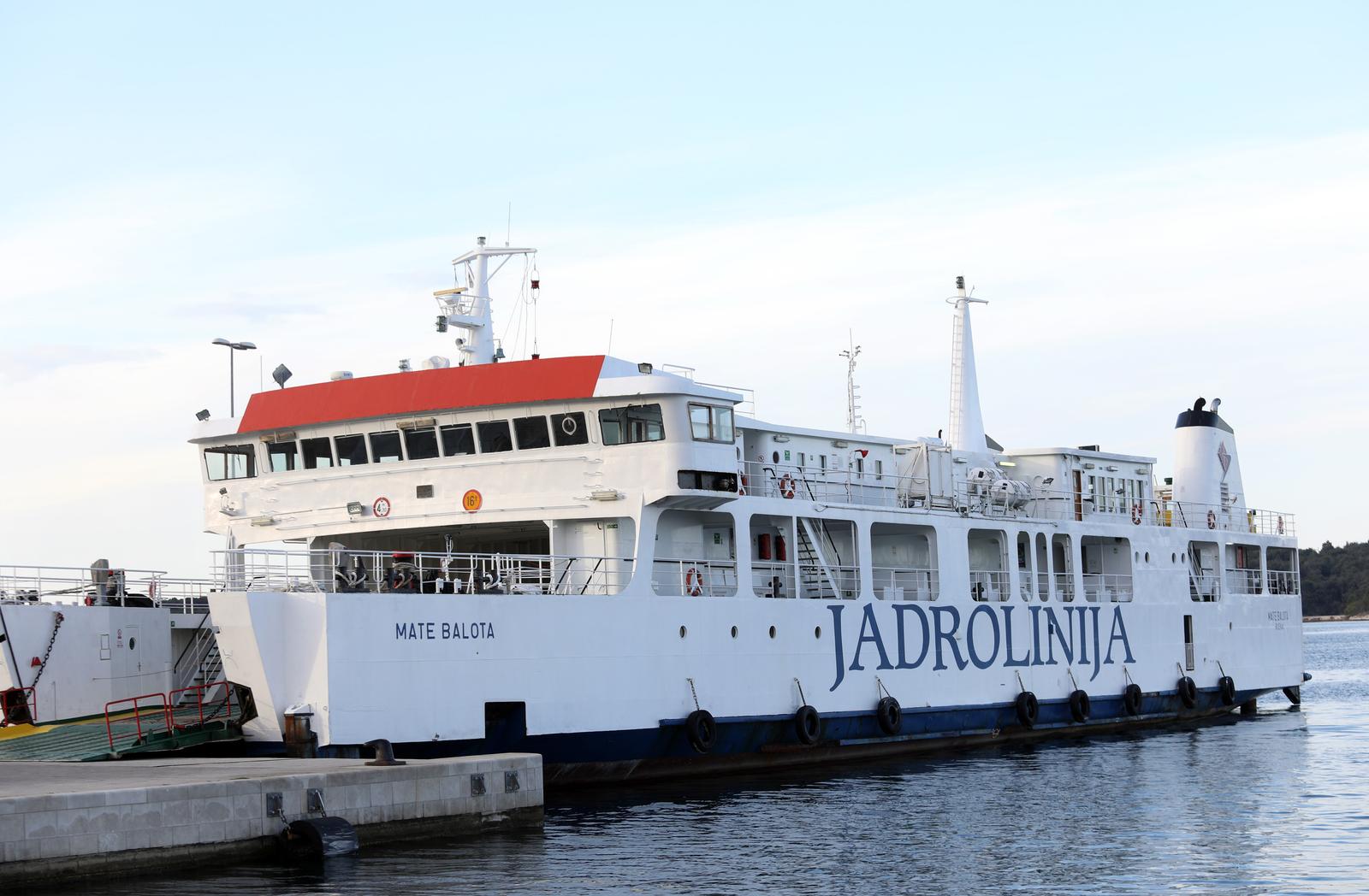Poskupljuje prijevoz trajektima, katamaranima i brodovima, od danas nove cijene
