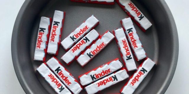 kinder-g65d270562_1280-696×464
