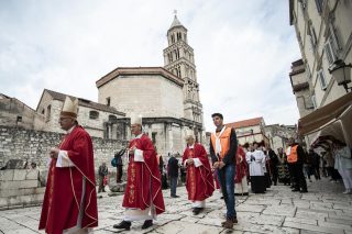 Procesija i misa u Splitu na dan zaštitnika sv. Dujma