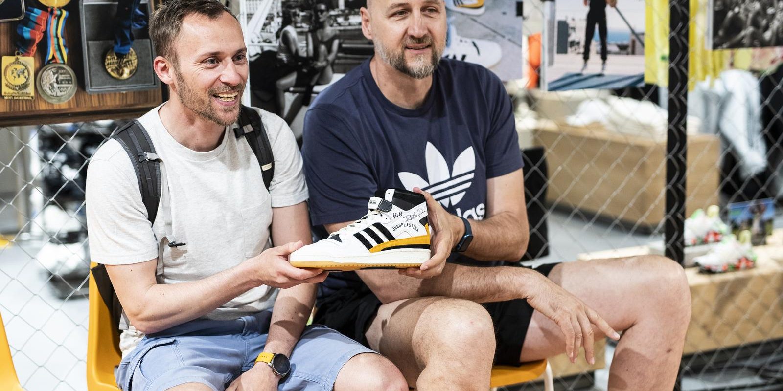U Splitu predstavljana limitirana serija Adidas Jugoplastika tenisica