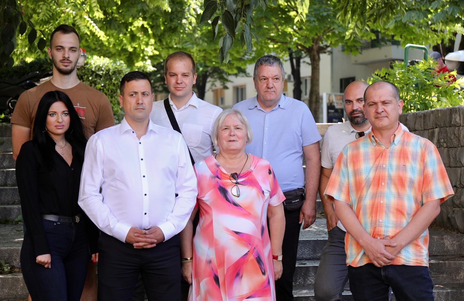Članovi koalicije “Pokrenimo Split zajedno” traže povlačenje kandidature Ivice Puljka i Bojana Ivoševića