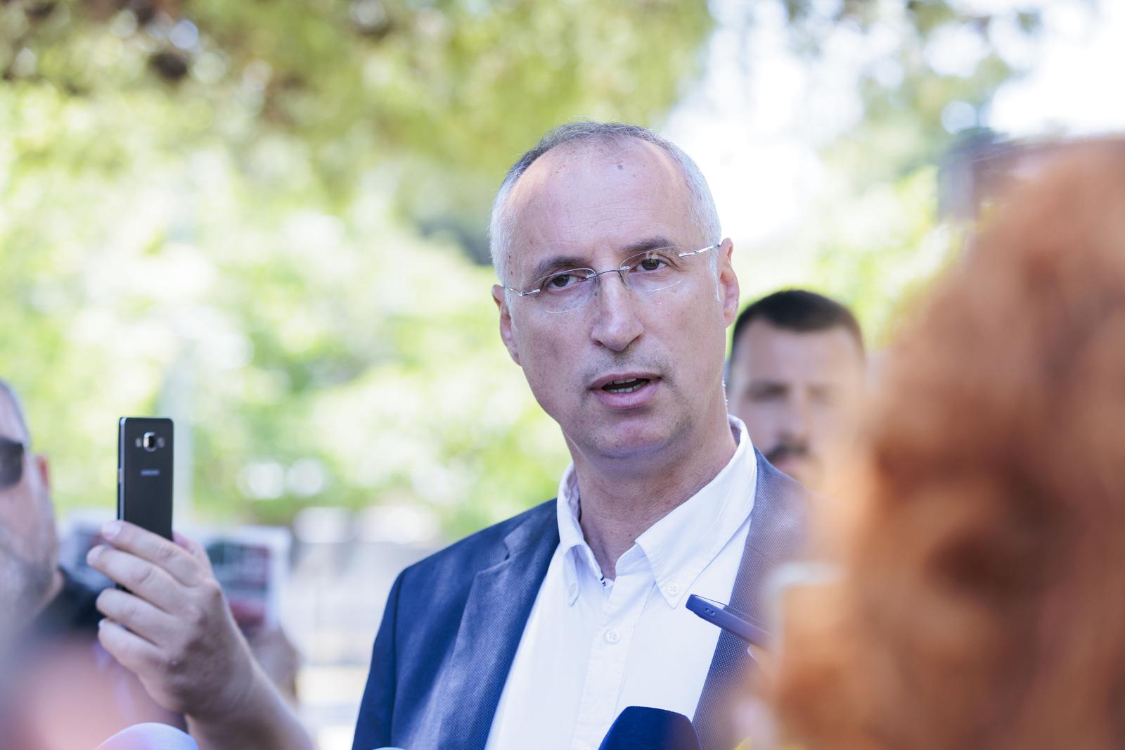 Split: Konferencija za medije Ivice Puljka, Bojana Ivoševića i Luke Baričića povodom seksualne afere