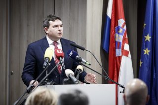 Makarska: Predsjednik Milanović sudjelovao je na svečanoj sjednici  obilježavanja Dana Grada