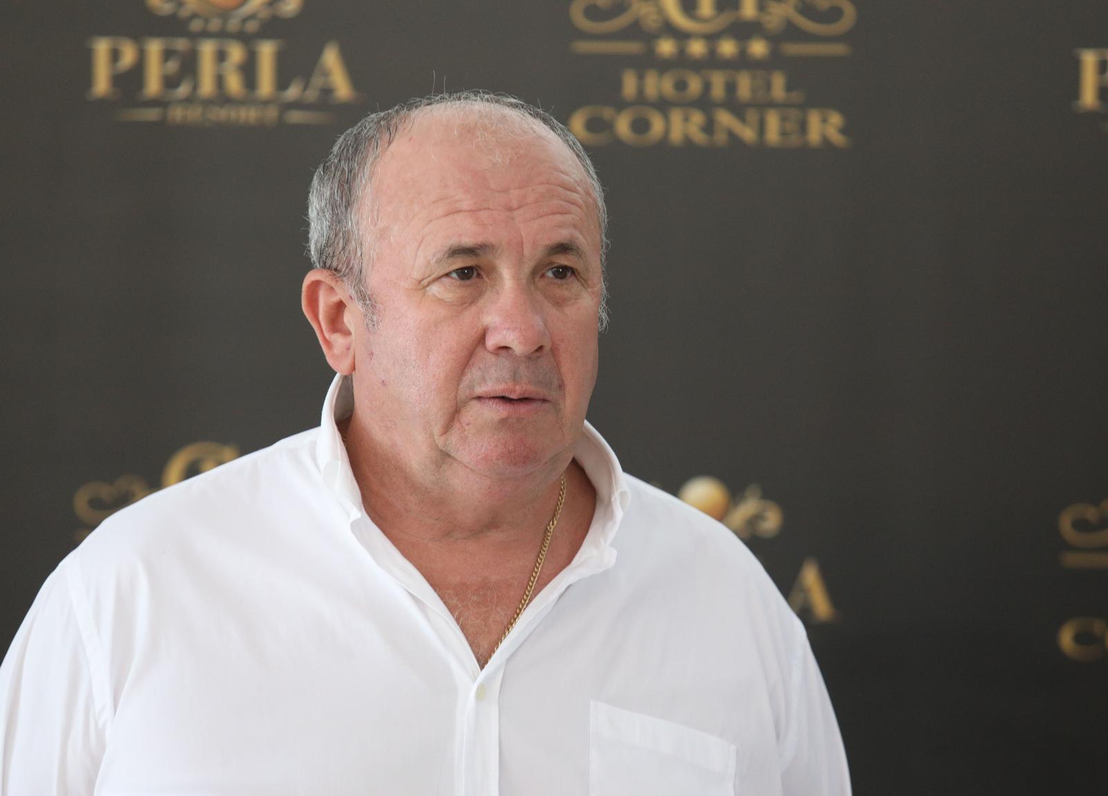 Rogoznica: Fanina rođendanska čestitka Kerumu tijekom konferencije za medije HGS-a