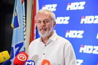 Zagreb: Ante Sanader dao izjavu medijima nakon sjednice Predsjedništva HDZ-a