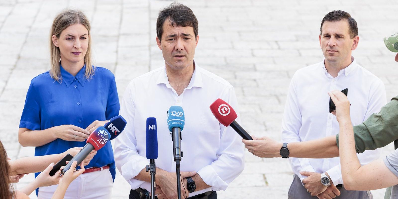Split: Konferencija za medije kandidata za gradonačelnika Zorana Đogaša