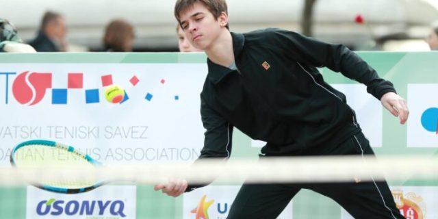 Zagreb: Hrvatski tenisači družili se s djecom na Cvjetnom trgu