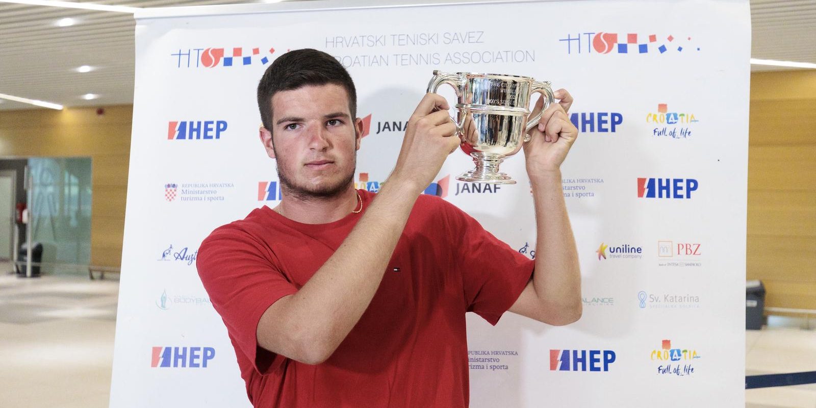 Kaštela: Mili Poljičak, osvajač juniorskog Grand Slama u Wimbledonu, vratio se u svoj grad