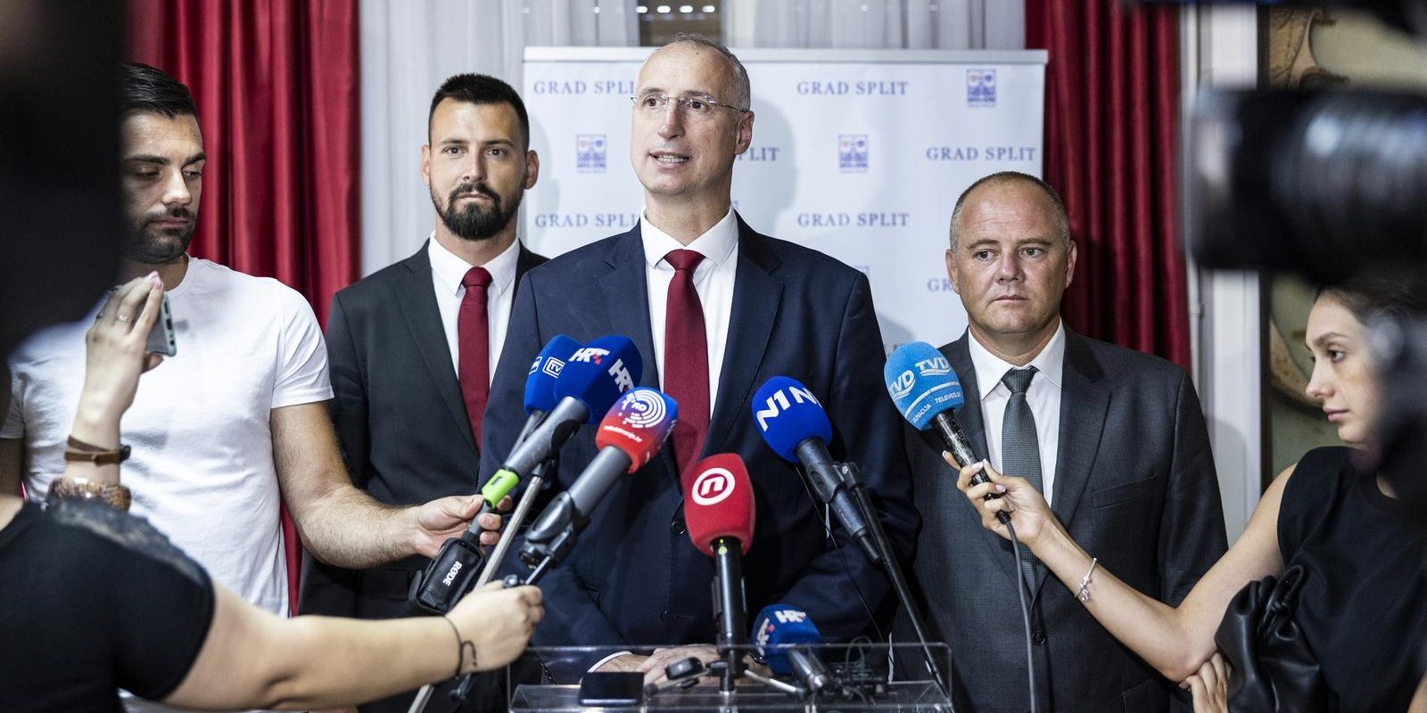 Ivica Puljak sa zamjenicima preuzeo vlast u splitskoj Gradskoj upravi