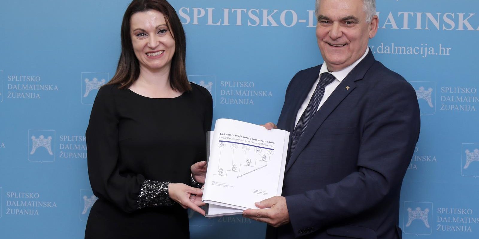 Split: Ministrica Tramišak uručila ugovor županu Bobanu za projekt Jadranski regionalni znanstveni centar