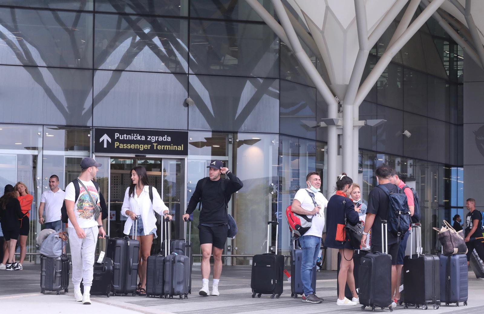 Sve veći broj putnika može se vidjeti u zračnoj luci Split na dan kad počinje Ultra Europe Music Festival