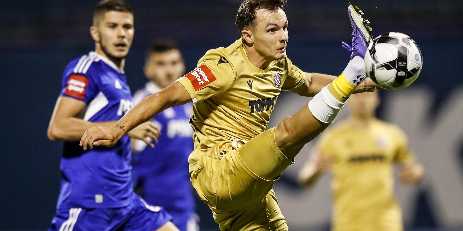 Zagreb: Derbi Dinama i Hajduka na stadionu u Maksimiru