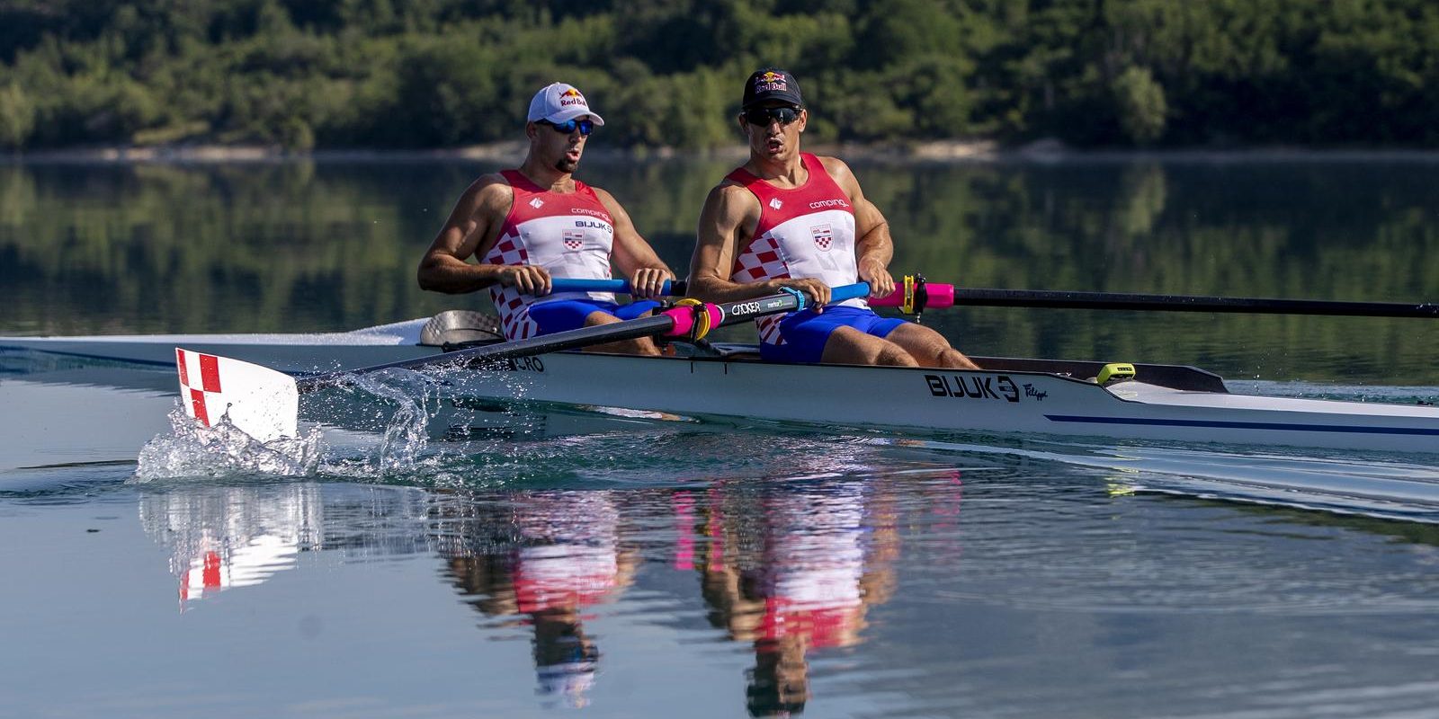 Sinj: Braća Sinković na posljednjim pripremama na Peručkom jezeru uoči odlaska na Olimpijske igre