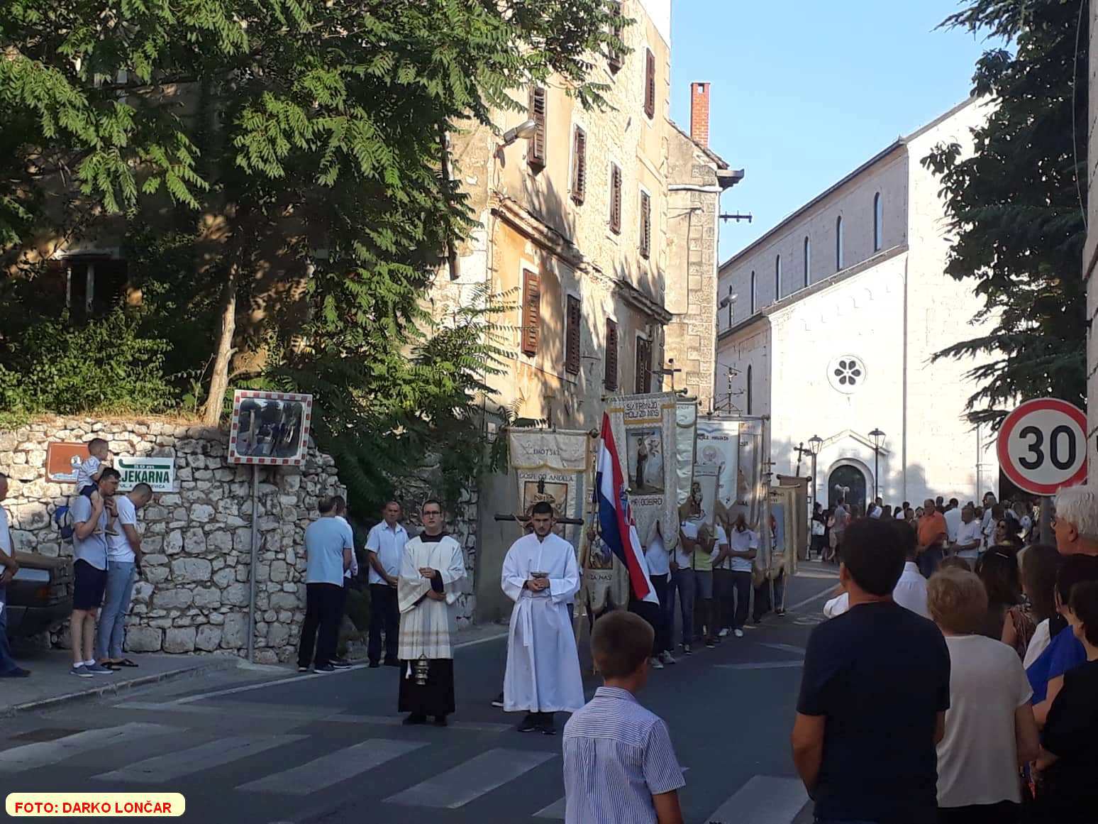Procesija Imotski – 021 portal
