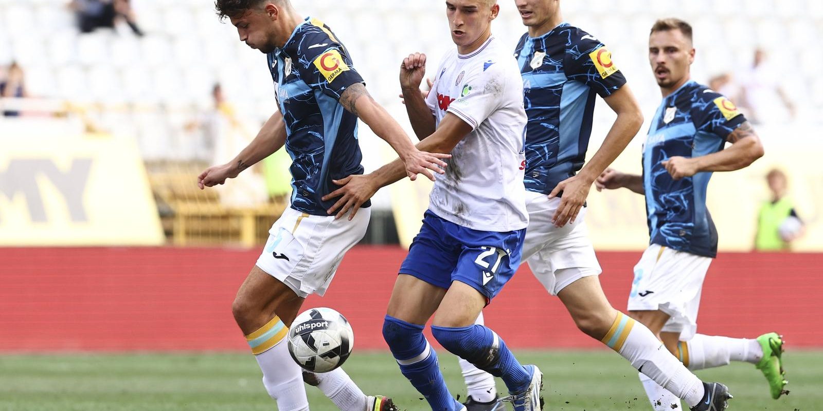 Zaostala utakmica 2. kola SuperSport HNL-a između Hajduk i Rijeka