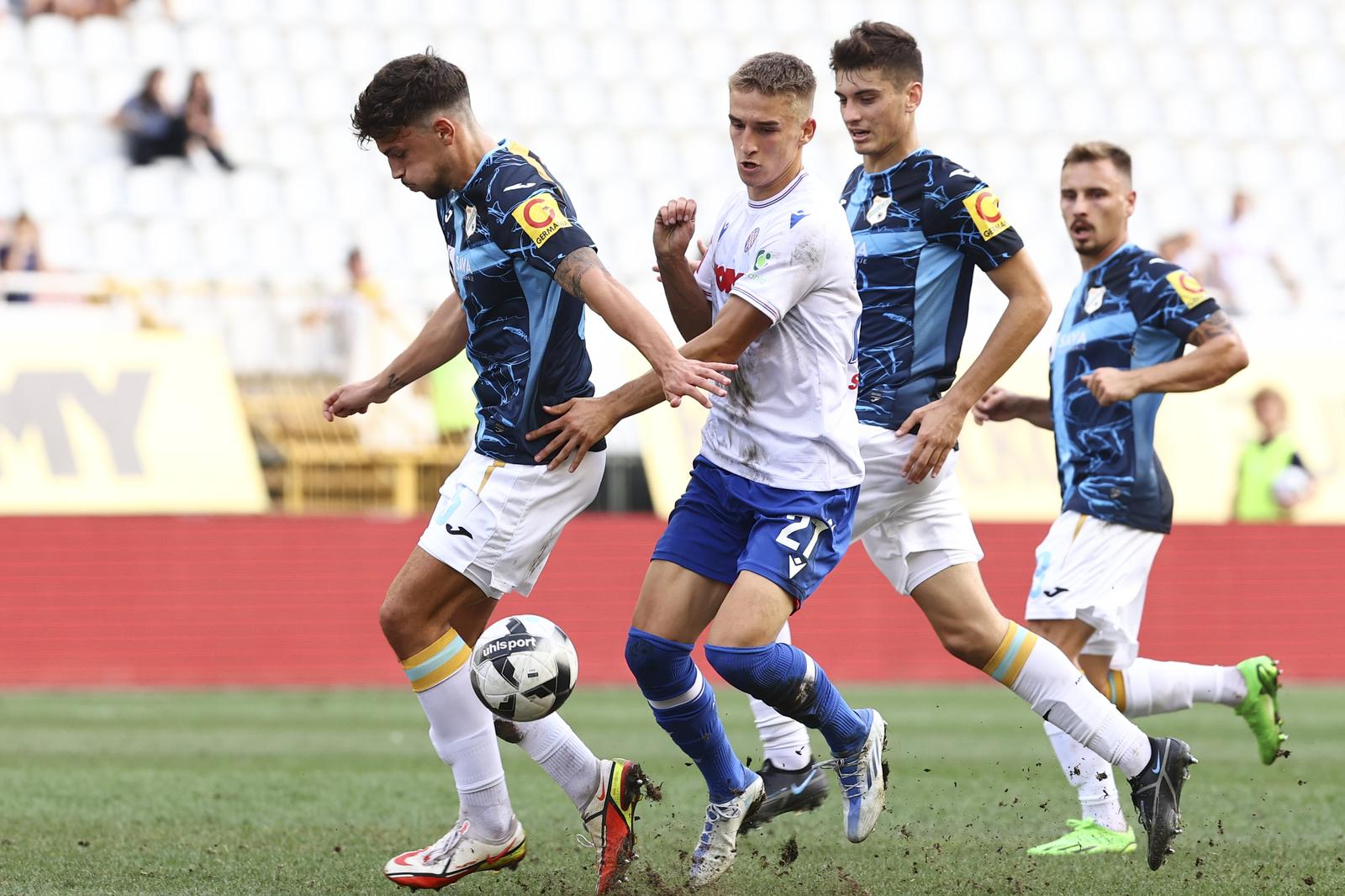 Zaostala utakmica 2. kola SuperSport HNL-a između Hajduk i Rijeka