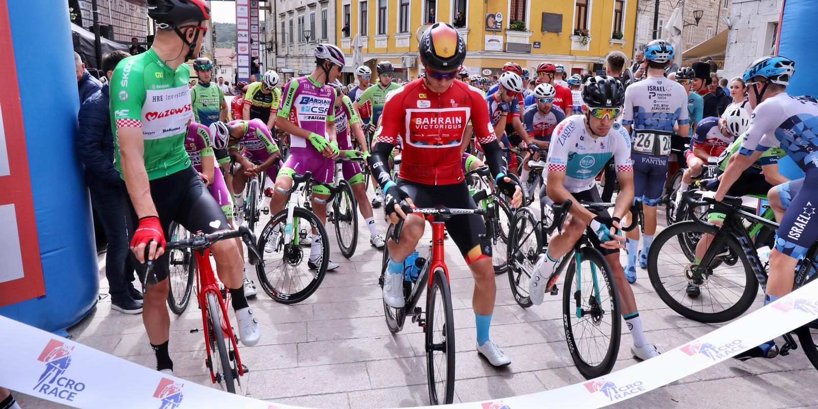 Startala treća etapa utrke Cro Race od Sinja do Primoštena