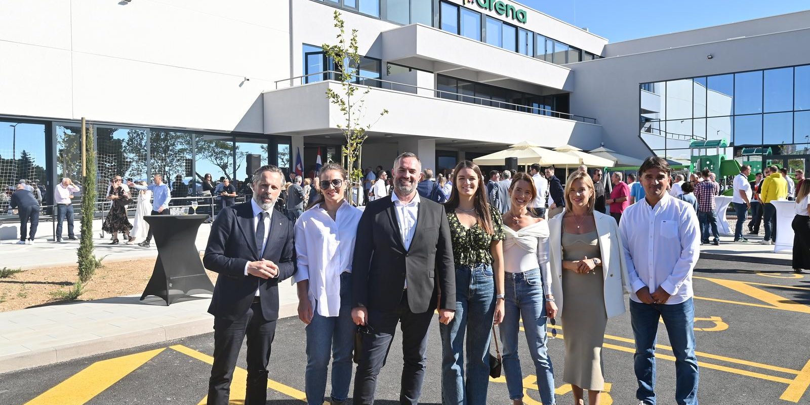 Otvorenje Apfel Arene u Makarskoj