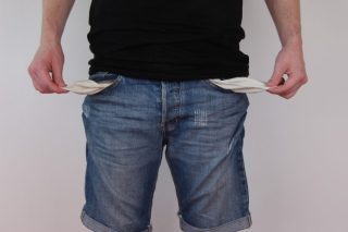 pockets-1439412_1280-696×464