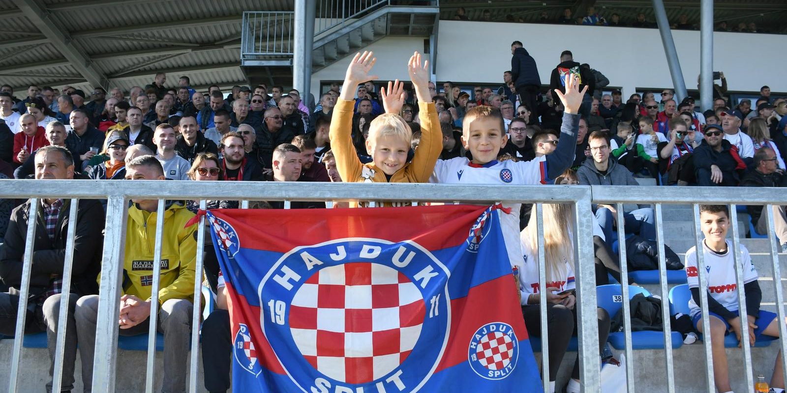 Mladost Ždralovi i Hajduk sastali se u osmini finala SuperSport Hrvatskog nogometnog kupa