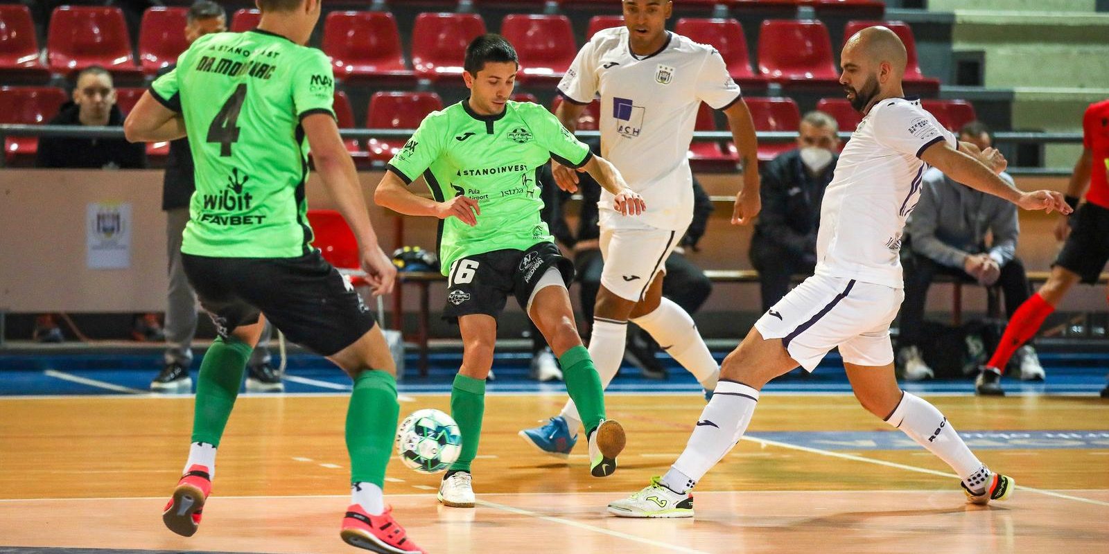 Pula: Elitna runda UEFA Futsal Lige prvaka, Sporting Anderlecht – Pula