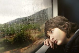 little-boy-731165_1280-768×512-1-696×464