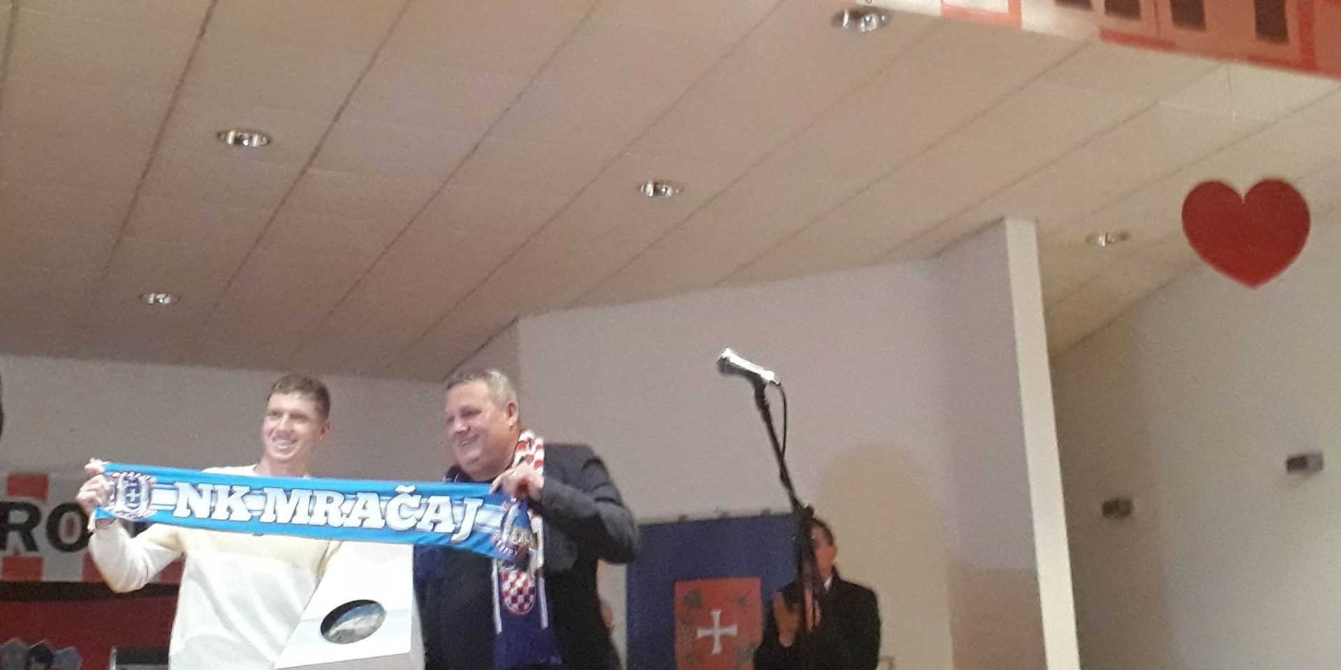 Brončani Jakić i predsjednik Ljubičić – 021 portal