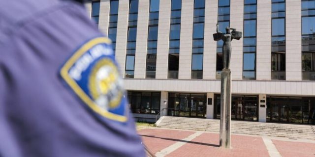 Tijekom jutra na Županijski sud u Splitu stigla dojava o bombi