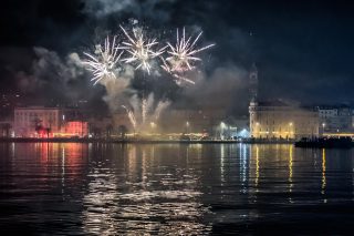 Split: Vatromet za  doček Nove 2023. godine