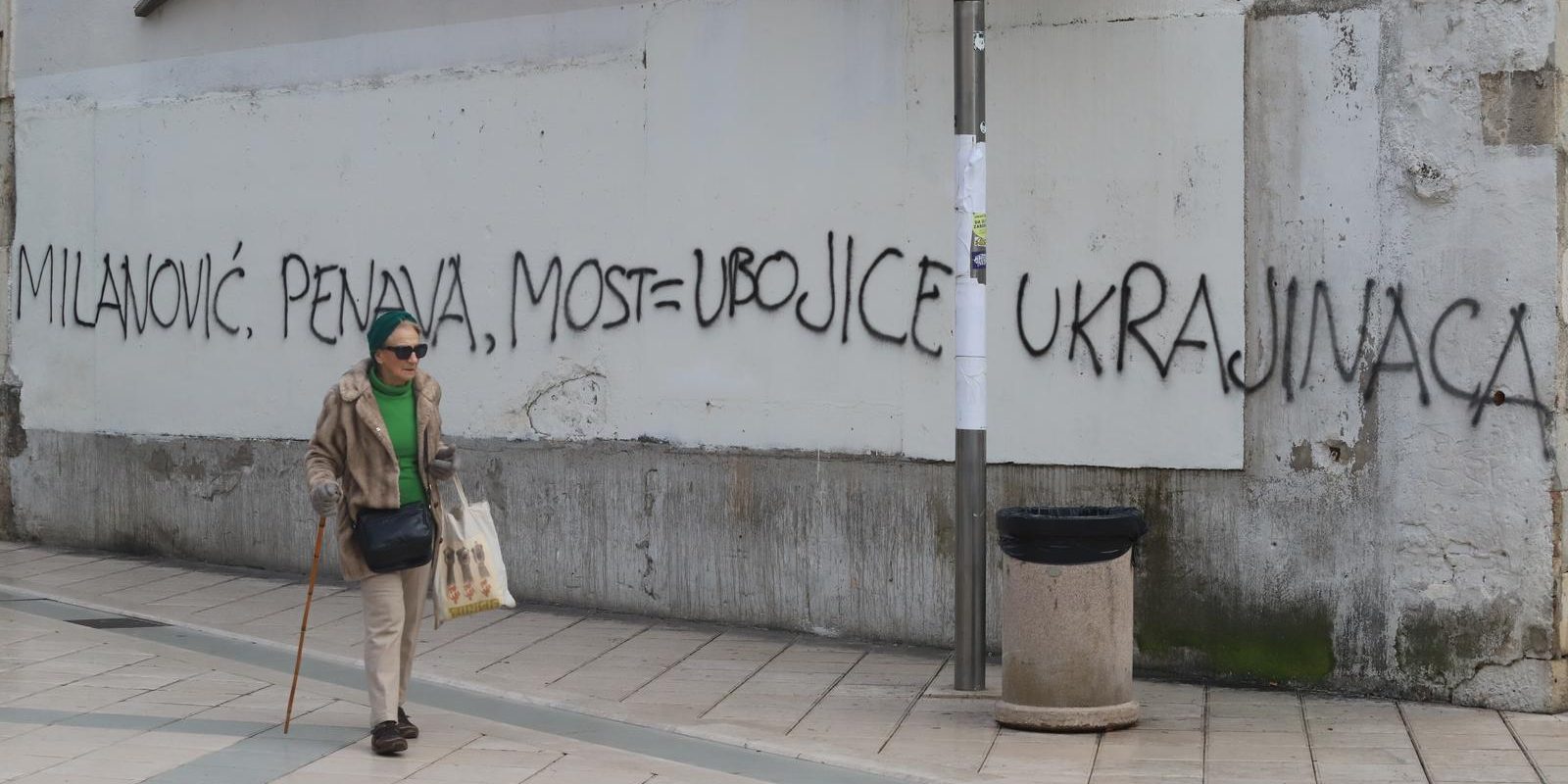 U Splitu osvanuo grafit: “Milanović, Penava, Most = ubojice Ukrajinaca”
