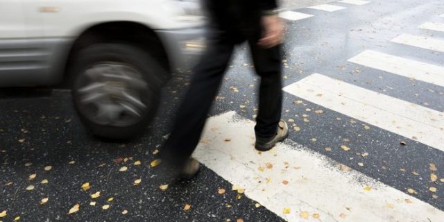 pedestrian-vs-car-scaled-1-696×481