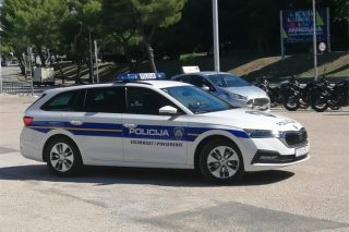 policijski auto