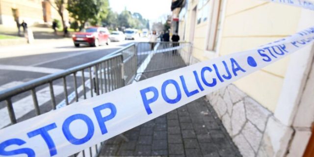 Šibenik: Dvanaest dana u centru grada prijeti opasnost od pada predmeta sa zgrade
