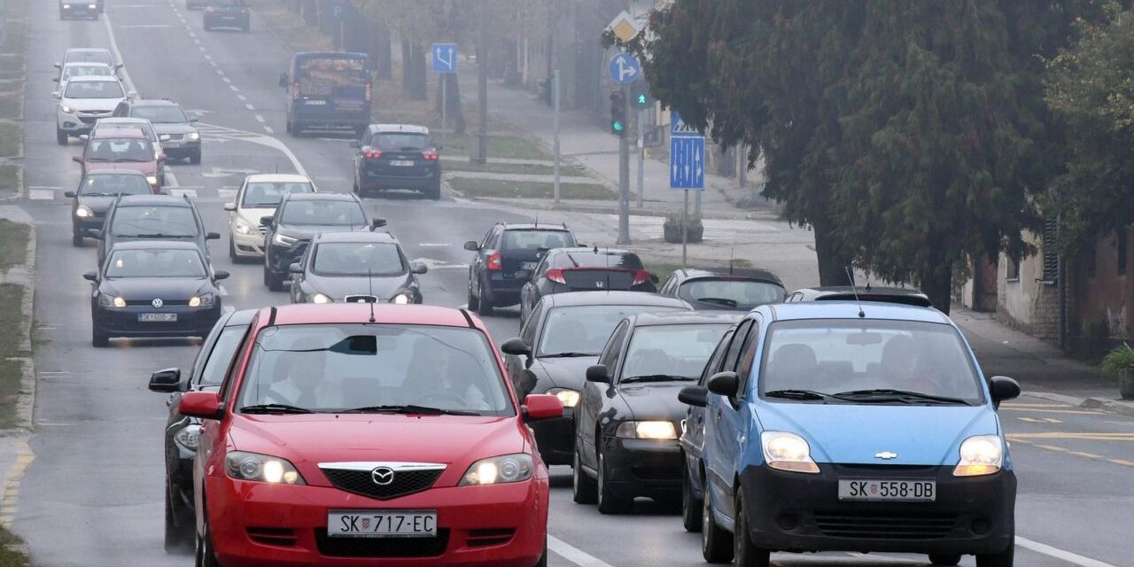 Od 1. studenog obvezna vožnja s upaljenim svjetlima